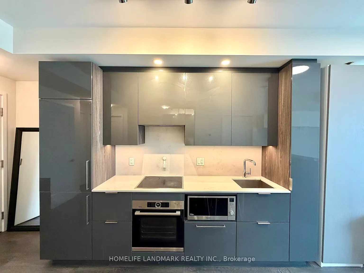 2 bed, $2,600 — Photo 3