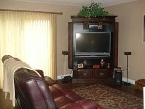4th image of 2700 Apple Blossom Ct