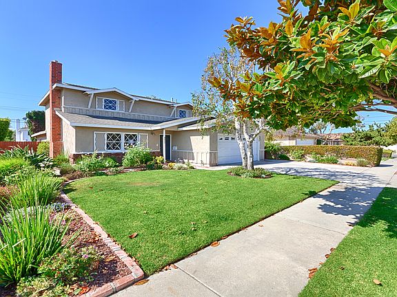 4th image of 4922 Asteria St