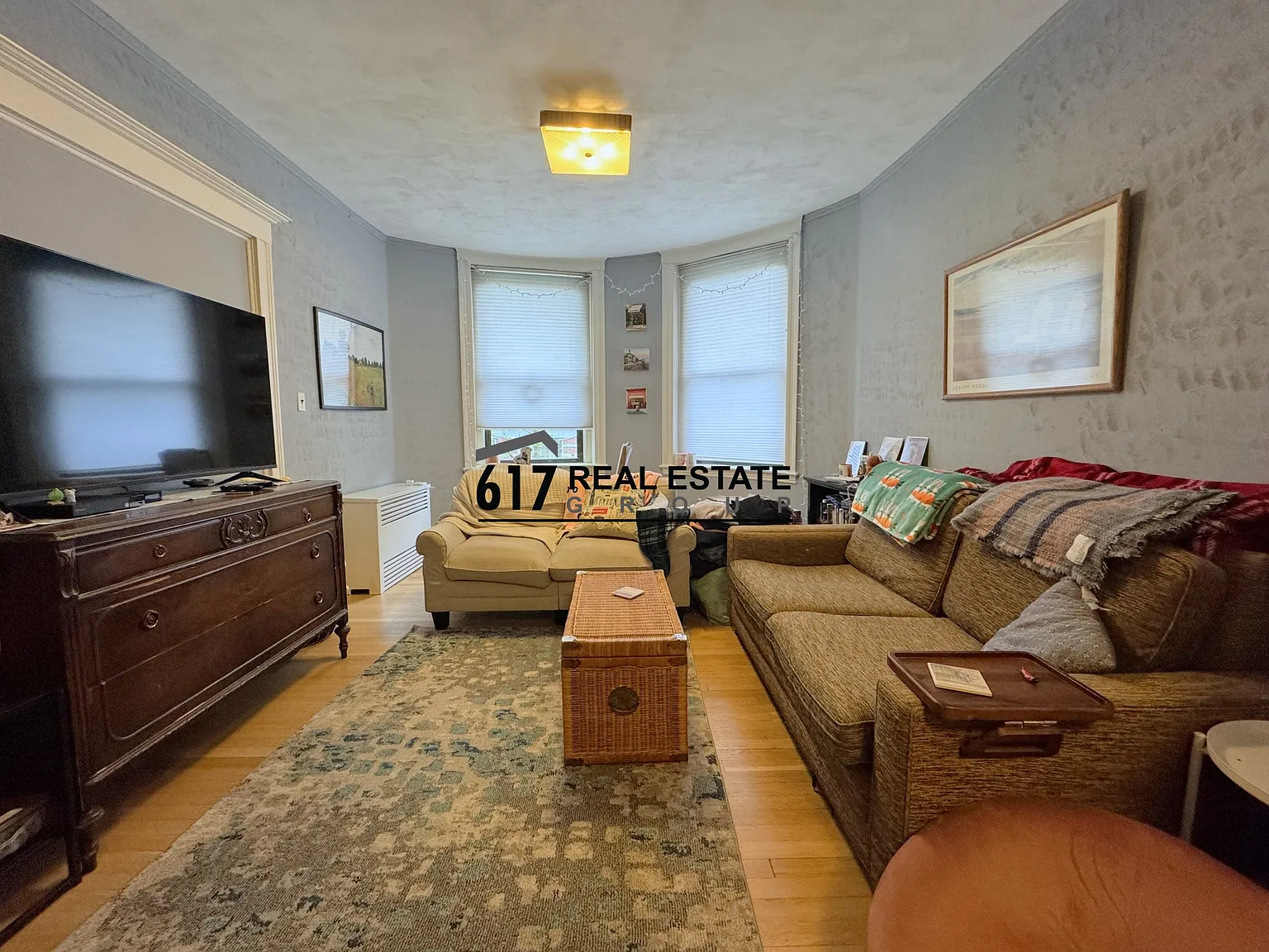 3 bed, 1100 sqft, $4,500 — Photo 1