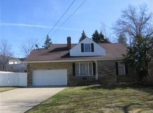 4254 Mayfield Rd, South Euclid, OH 44121