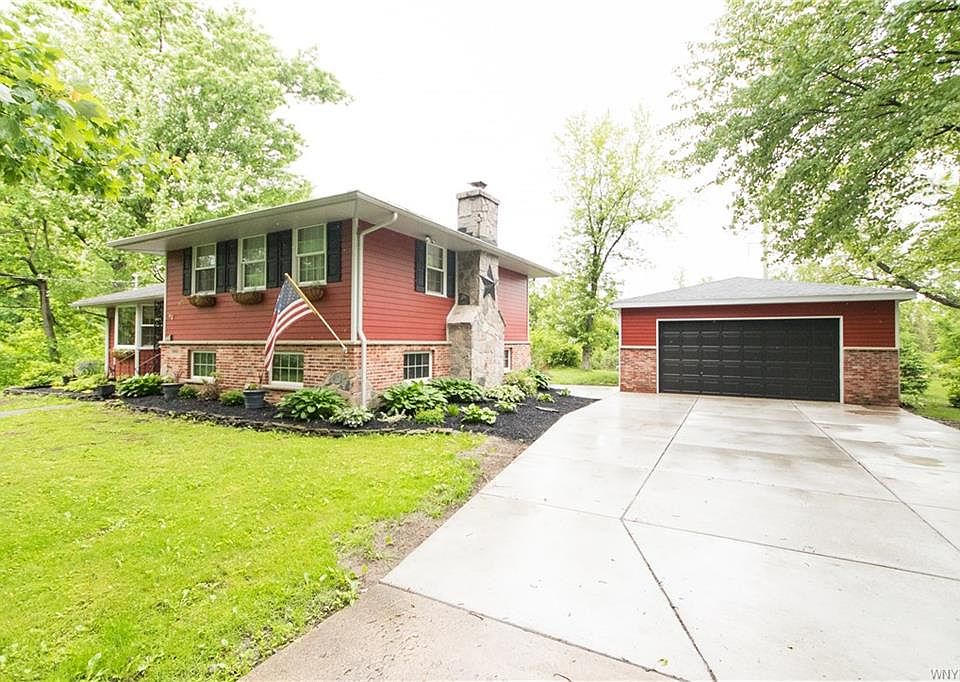 1st image of 5460 Maelou Dr