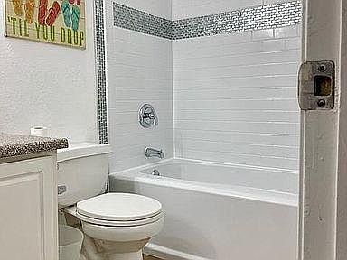 3rd image of 8889 Caminito Plaza Centro #7177