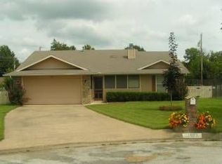 1603 S 22nd St, Rogers, AR 72758