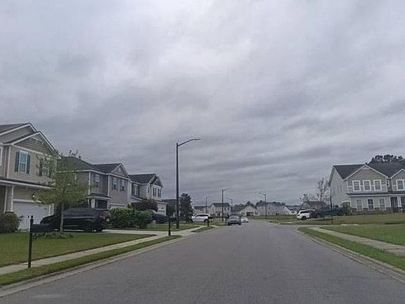 4th image of 64 Dunnoman Dr