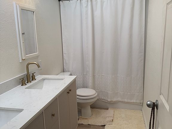 5th image of 21930 Valerio St APT 1