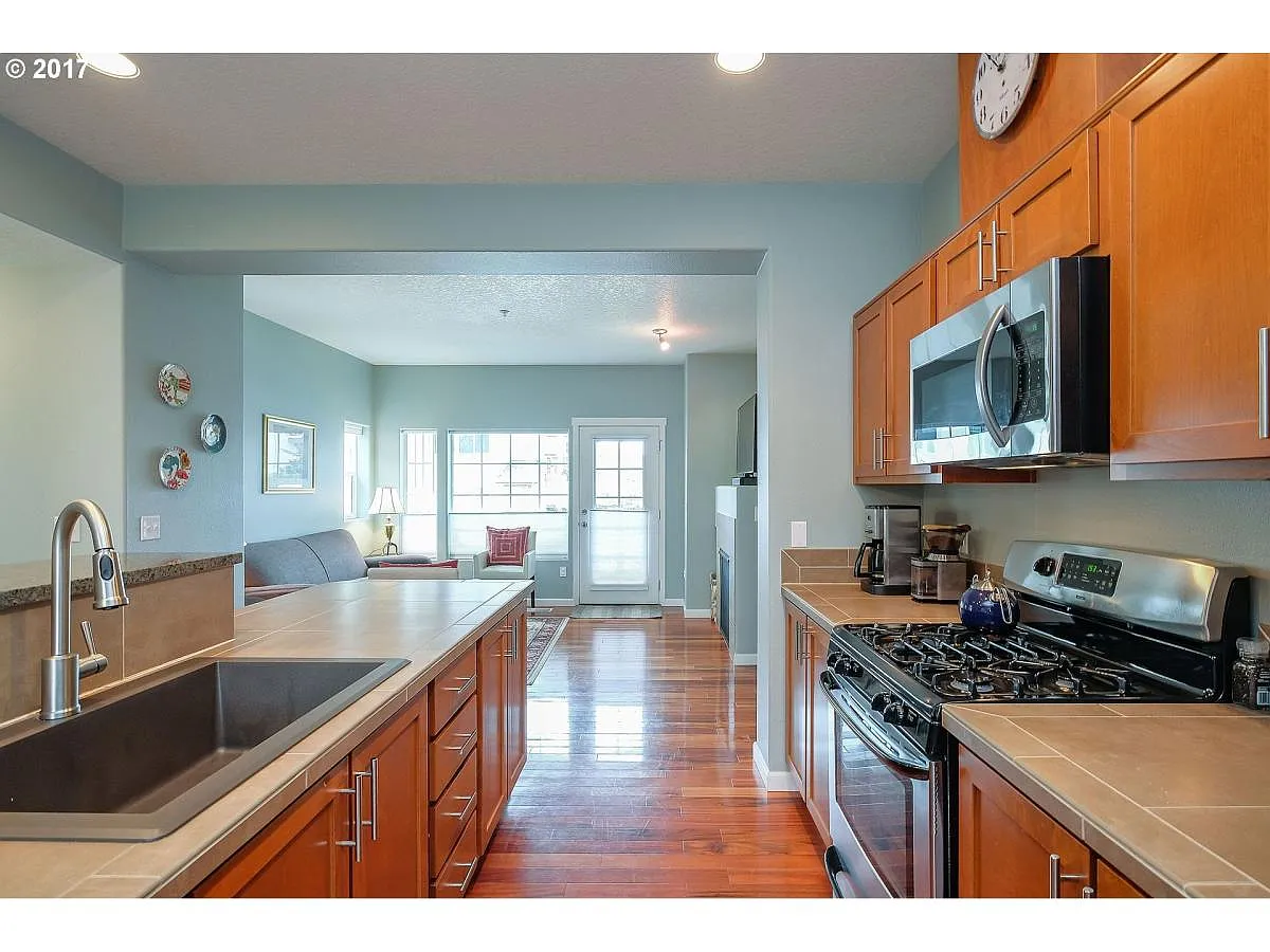 Building Photo - 360 NW 116th Ave