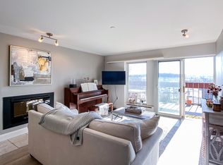 601 N Segoe Rd APT 404, Madison, WI 53705