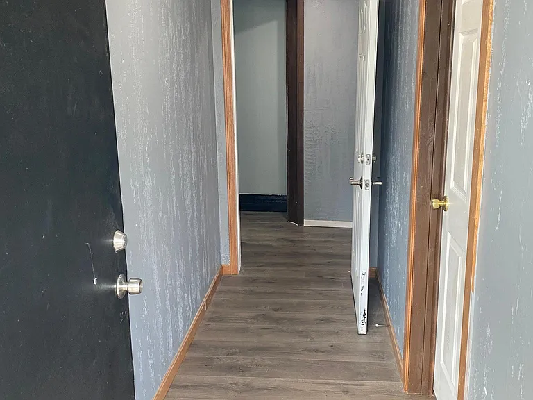 310 Gotham St #2 — Photo 9
