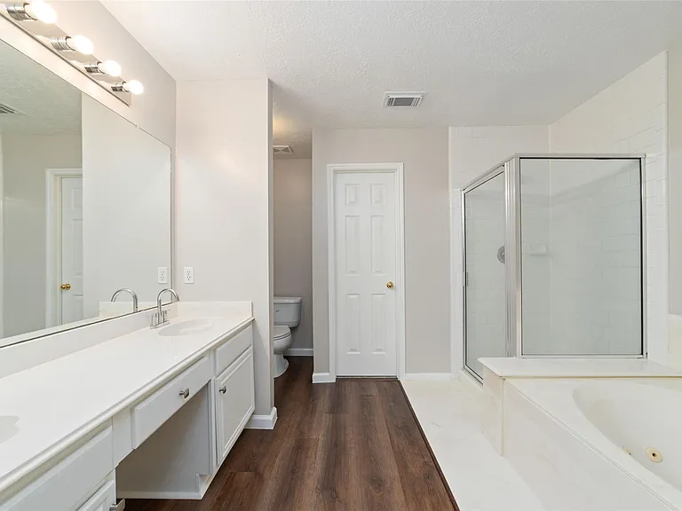 14431 Parkesgate Dr — Photo 28