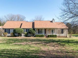 719 Running Deer Dr, Columbia, TN 38401