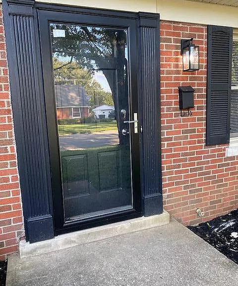 568 Anniston Dr — Photo 3