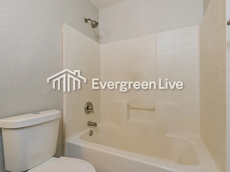 1801 W Calle Guadalajara — Photo 10