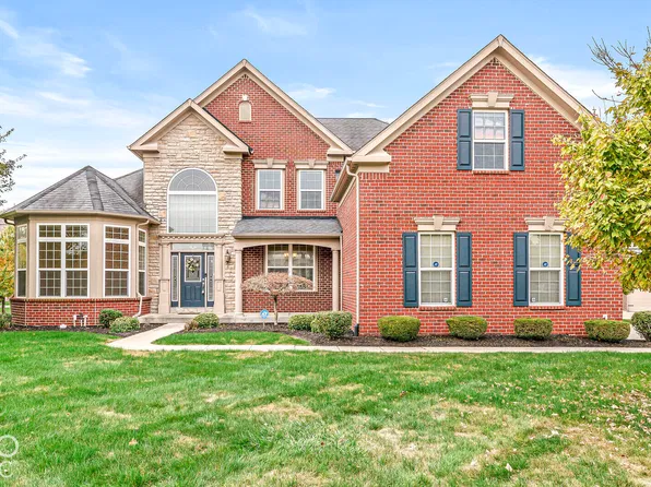 10527 Serra Vista Point, Fishers, IN 46040