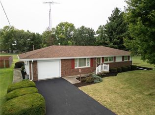 2208 Batestown Rd, Danville, IL 61832