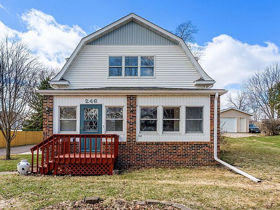 2nd image of 246 Willow Ave