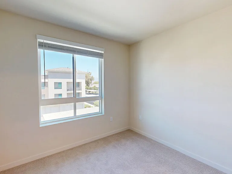 North Grove — Photo 202