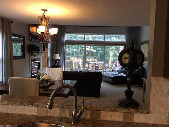5th image of 305 Blair Cir
