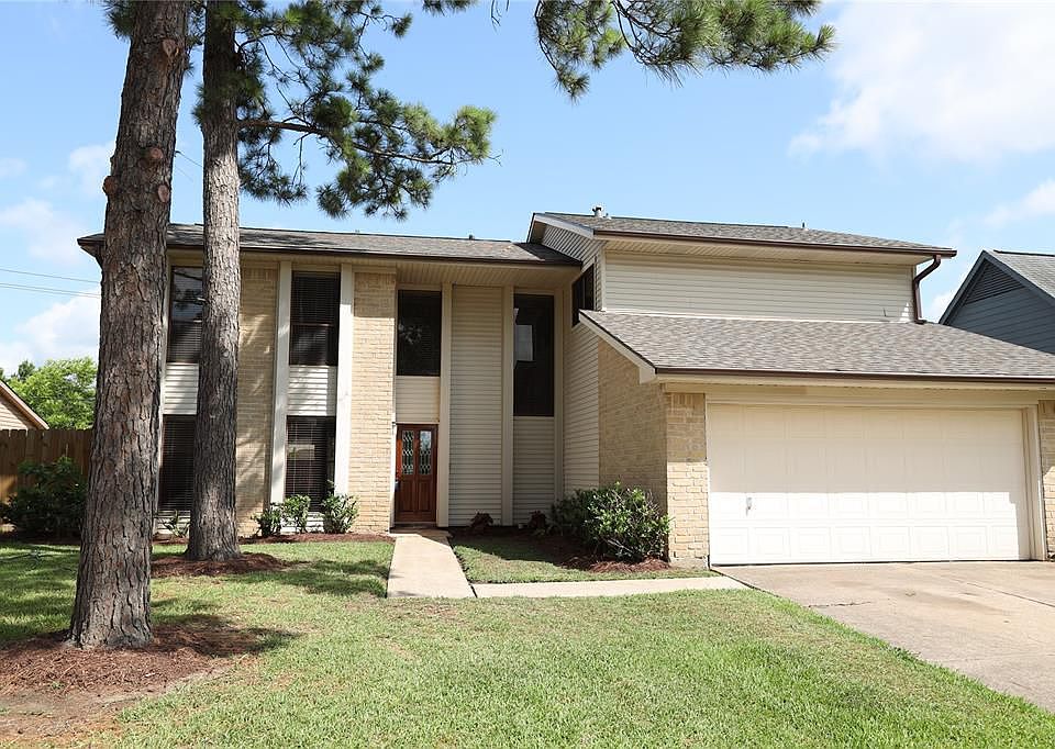 1st image of 10819 Sagerock Dr