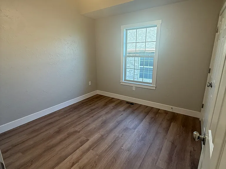 3821 W Freeman St — Photo 10