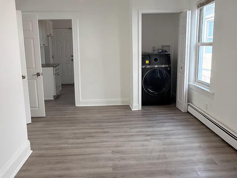 354 Summer St #1 — Photo 4
