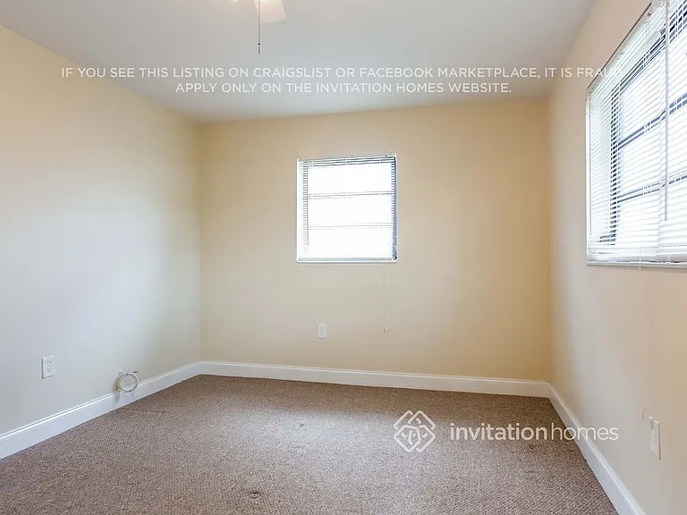 9504 Bloomfield Dr — Photo 11
