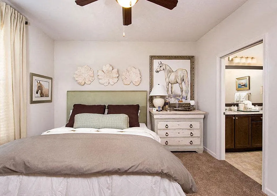 Model Bedroom