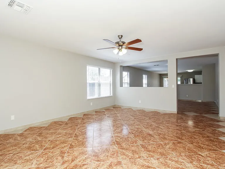 11807 W Ester Dr — Photo 7