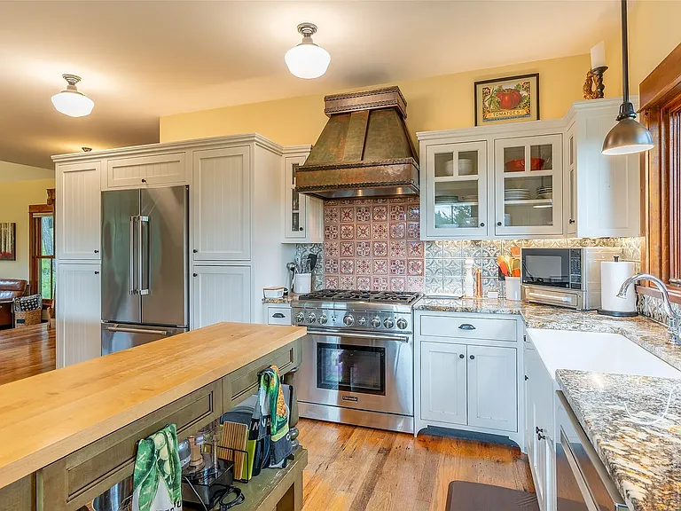 6710 Farm To Market Rd — Photo 12