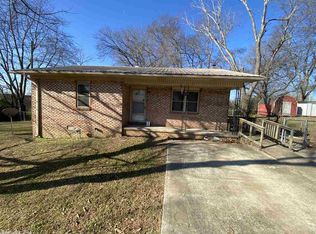 209 Georgia St, Imboden, AR 72434