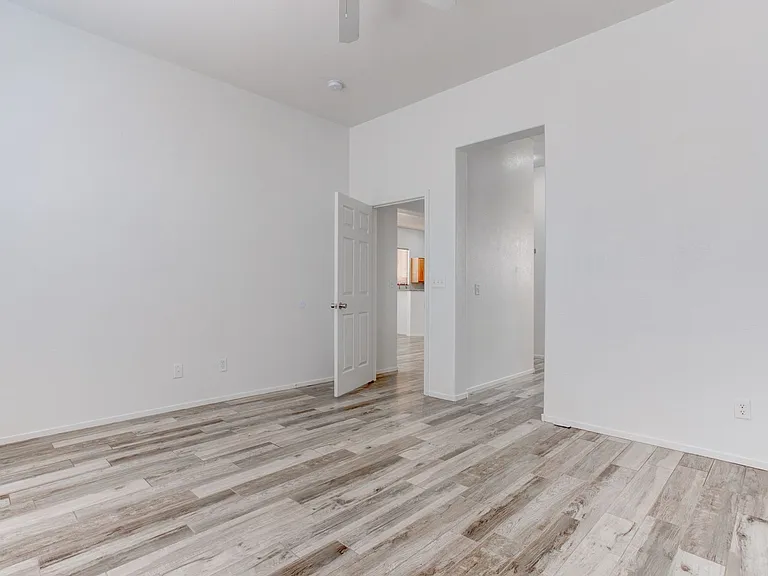 161 Greenwich Village Ave — Photo 11