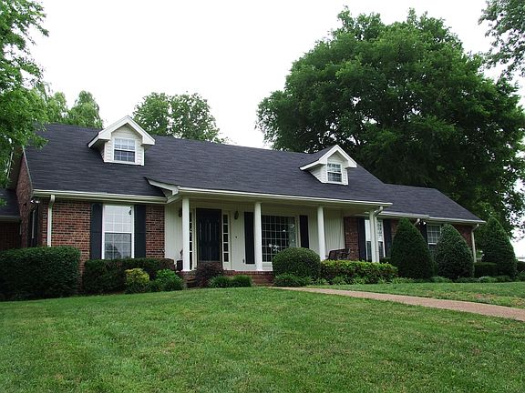 Front of Home with incredible views from you swing