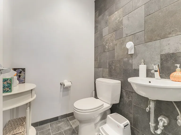 103 Park Ave #6 — Photo 12