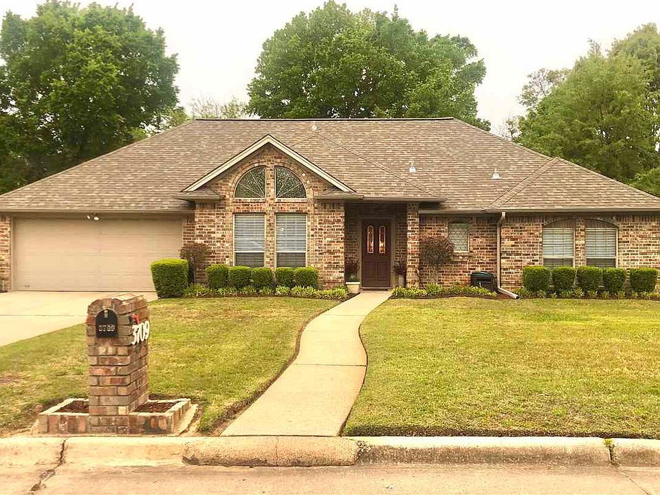 1st image of 3709 W Castleridge Dr