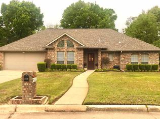3709 W Castleridge Dr, Texarkana, AR 71854