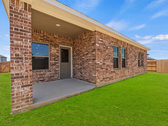 3rd image of 6718 Pebble Bluff Ct