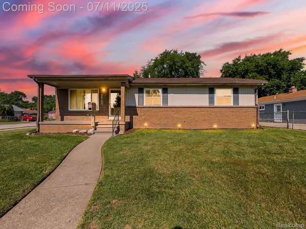 26705 Dartmouth St, Madison Heights, MI 48071