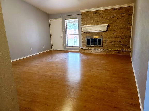 4th image of 3809 Osage Dr