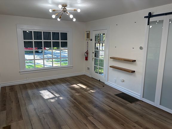 4th image of 508 Douglas Blvd #1