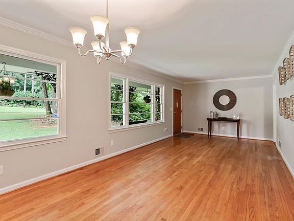 5th image of 4602 Oswood Ct