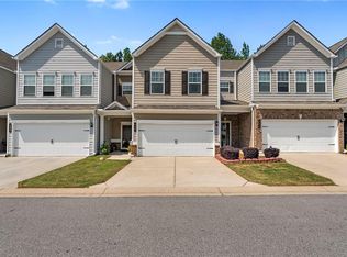 399 Crescent Woode Dr, Dallas, GA 30157