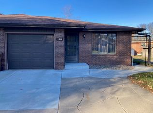1241 Fairlane Ave, Seward, NE 68434