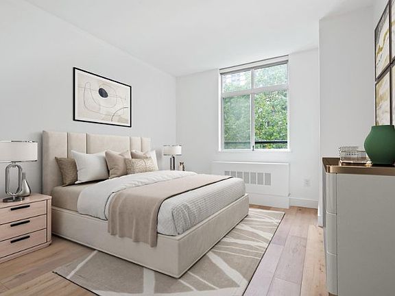3rd image of 350 Albany St APT 3I