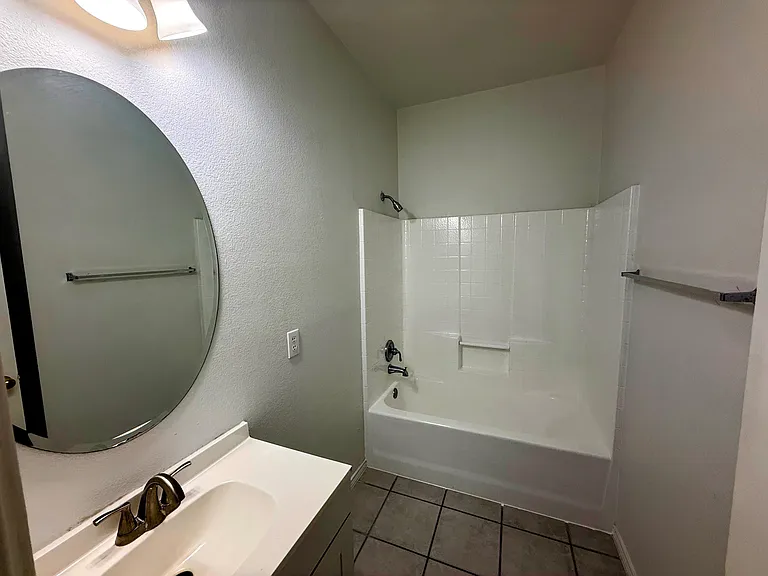 9736 Indian Canyon Dr — Photo 16