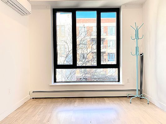 3rd image of 2600 7th Ave #5G