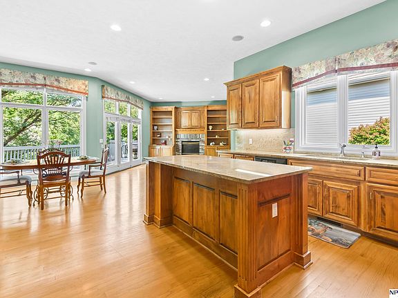 5th image of 1414 N 132nd Avenue Cir
