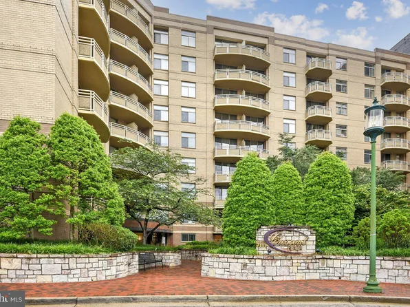 7111 Woodmont Ave APT 512, Bethesda, MD 20815