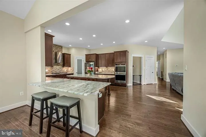 109 Seth Dr — Photo 19