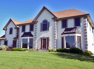 7360 Summit Ridge Rd, Middleton, WI 53562