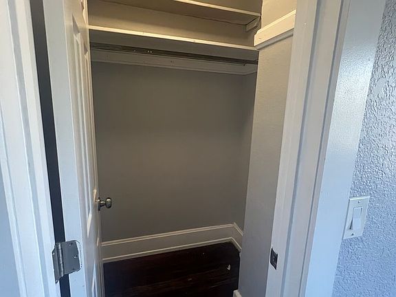 4th image of 700 1st St N #11